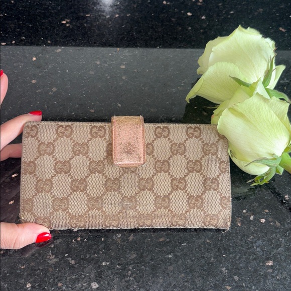 Gucci Vintage  Brown w/ Pink Interior Long Wallet. - Picture 6 of 12